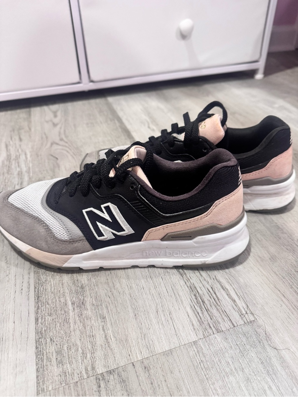New Balance Women's Black, Pink & Gray Casual Sneakers